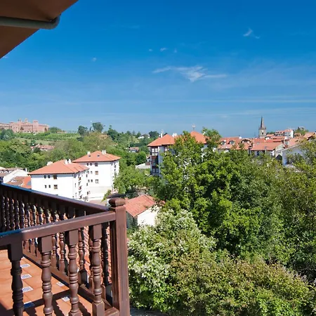 Hotel La Solana Montanesa 3*