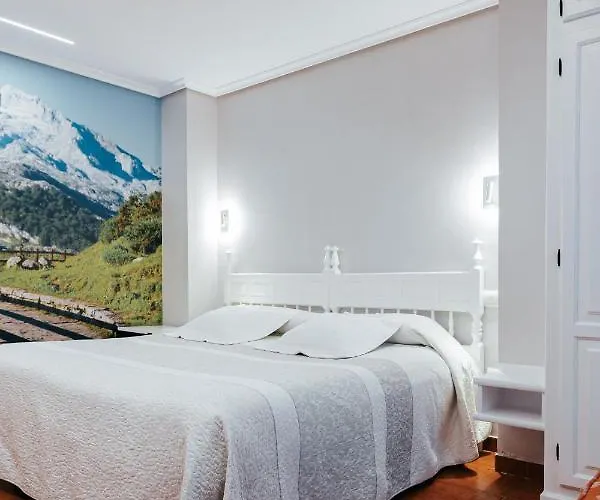 La Solana Montanesa Hotel