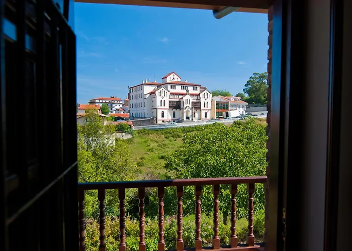 Hotel La Solana Montanesa