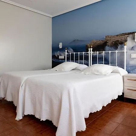 酒店 索兰纳蒙塔涅萨乡村旅馆 柯米拉斯