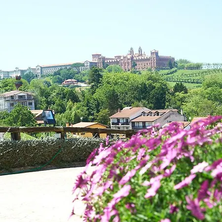 索兰纳蒙塔涅萨乡村旅馆 柯米拉斯